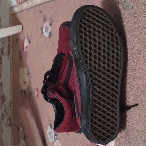 VANS Breana Geering Sk8 Old Skool Embossed Suede Burgundy - Picture 3 of 7